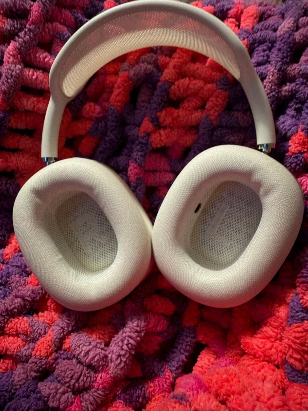 Apple AirPods Max-Starlight